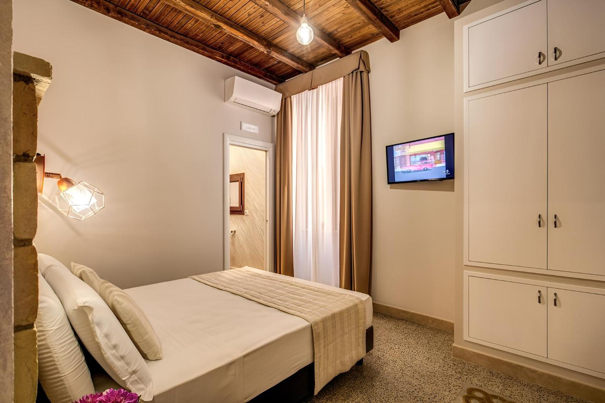 Colosseo Accomodation Room Guest House — Photos 1